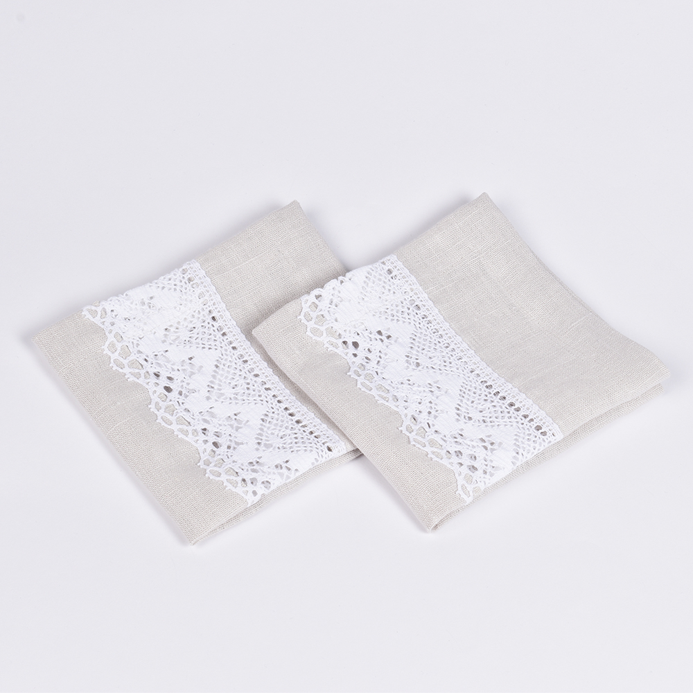 Napkin set with lace, 6 pcs.