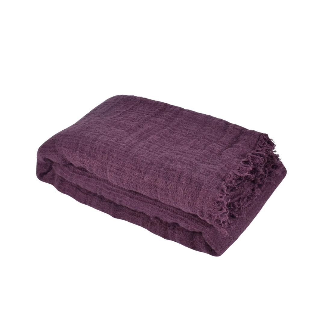 Purple violet color linen bed throw with fringes, 120x200 cm